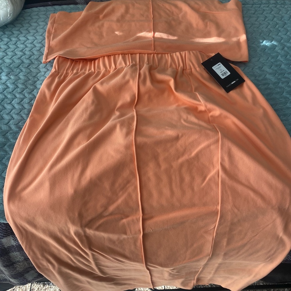 Two piece salmon color set